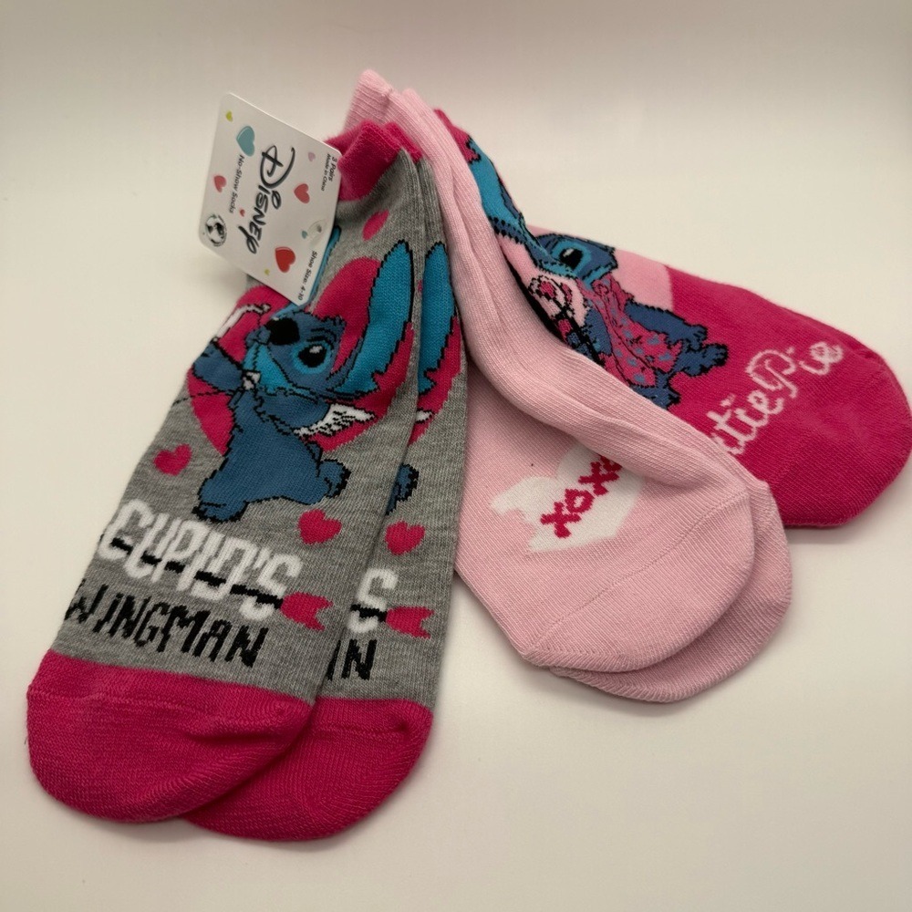 NEW Disney Stitch Pink Gray Socks 3 pack Set Heart Valentines‎ Love